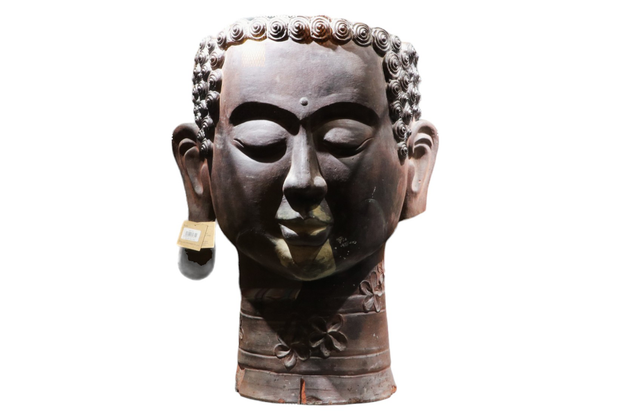 Antique imitation ceramic Buddha statue head