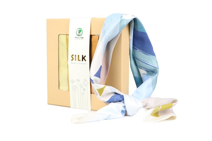 Luxury Square Silk Scarf, 70 x 70 CM